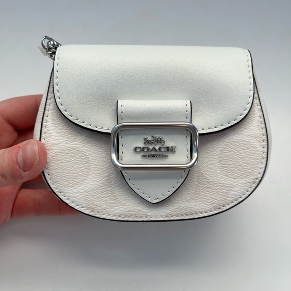 Coach Morgan Card Case On A Chain In Signature Canvas - Picture 2 of 10